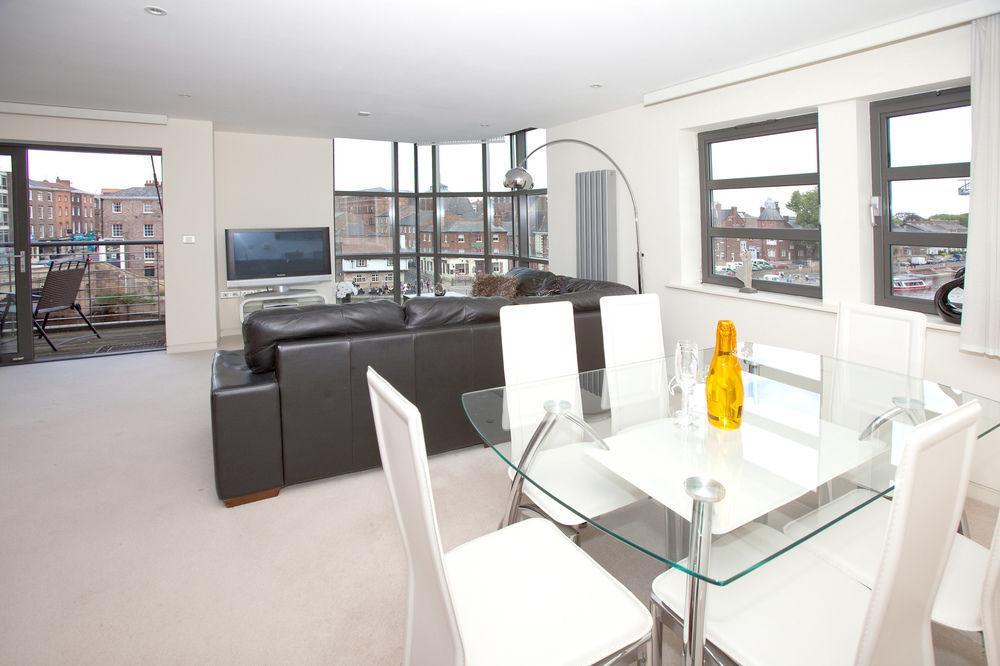 City Apartments - Reubens Court ヨーク エクステリア 写真